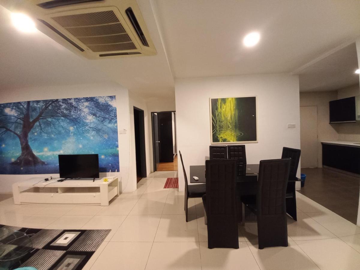 One Maxim Residence At Taragon Kuala Lumpur Kültér fotó