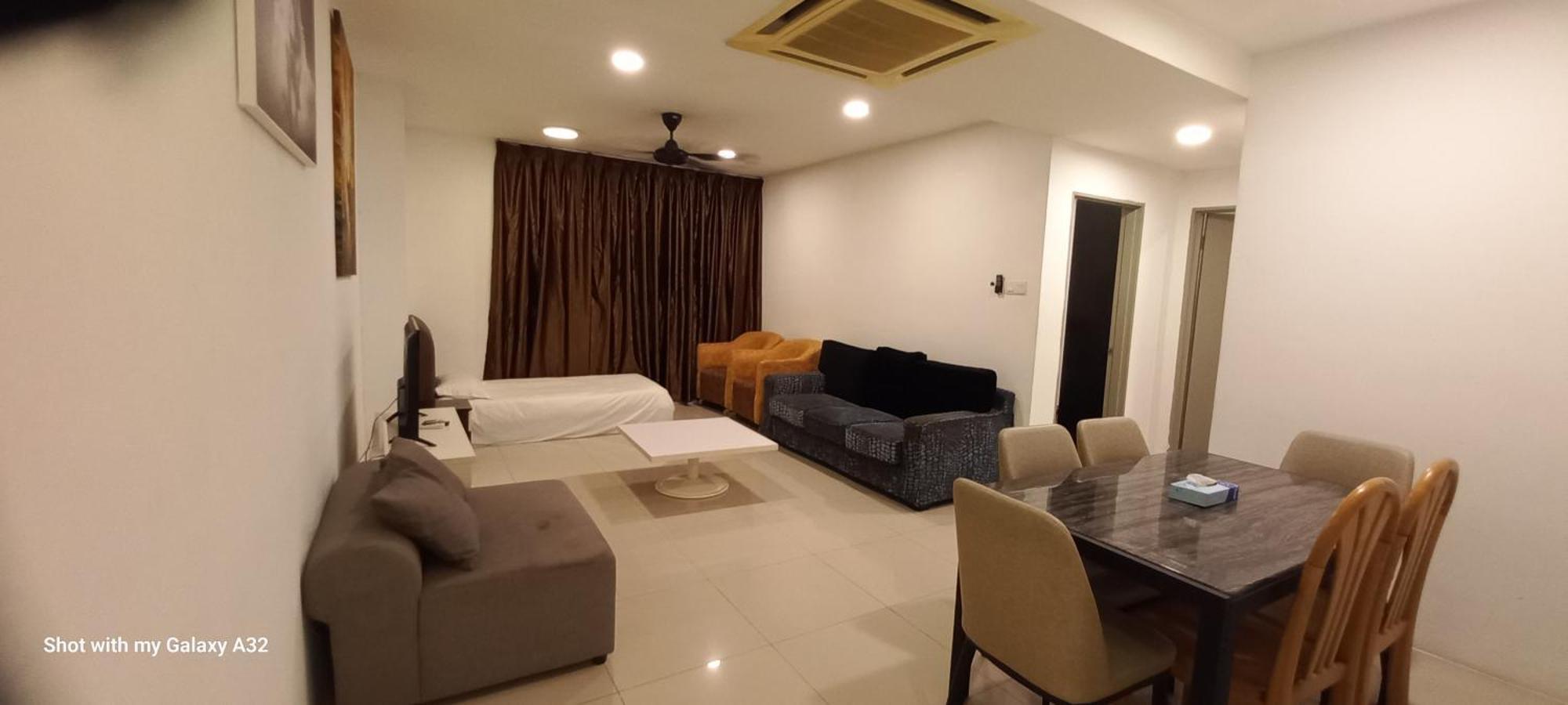 One Maxim Residence At Taragon Kuala Lumpur Kültér fotó