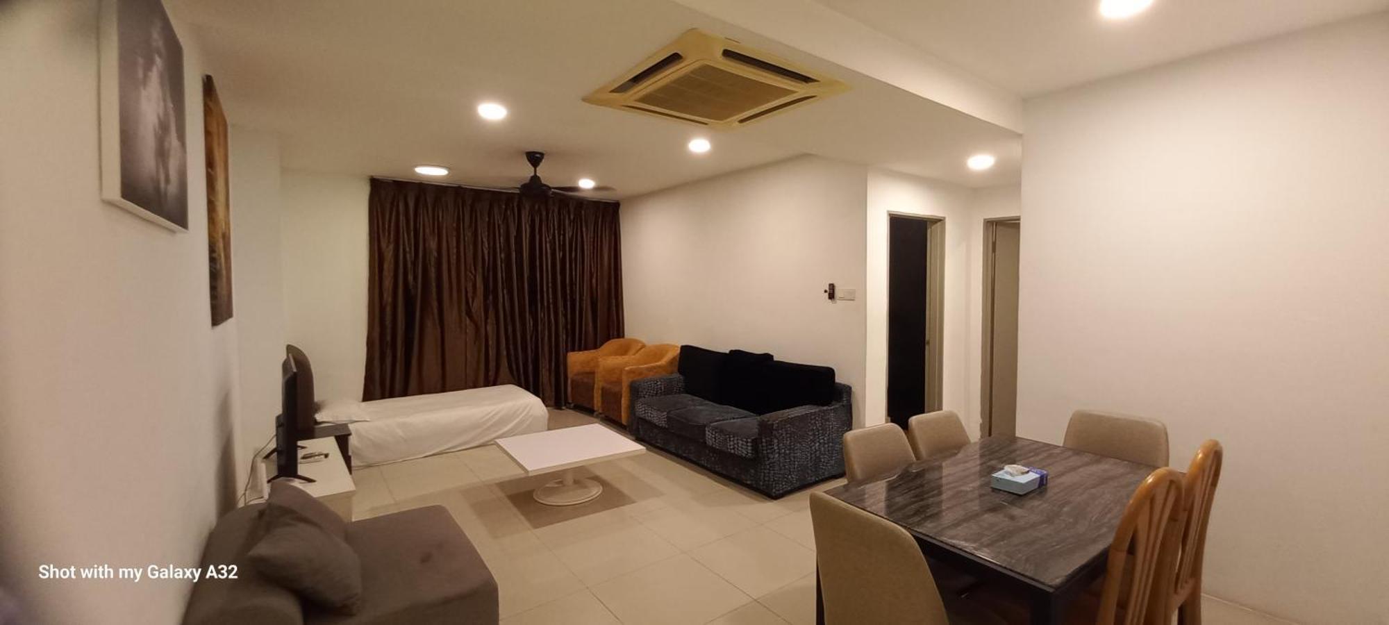 One Maxim Residence At Taragon Kuala Lumpur Kültér fotó
