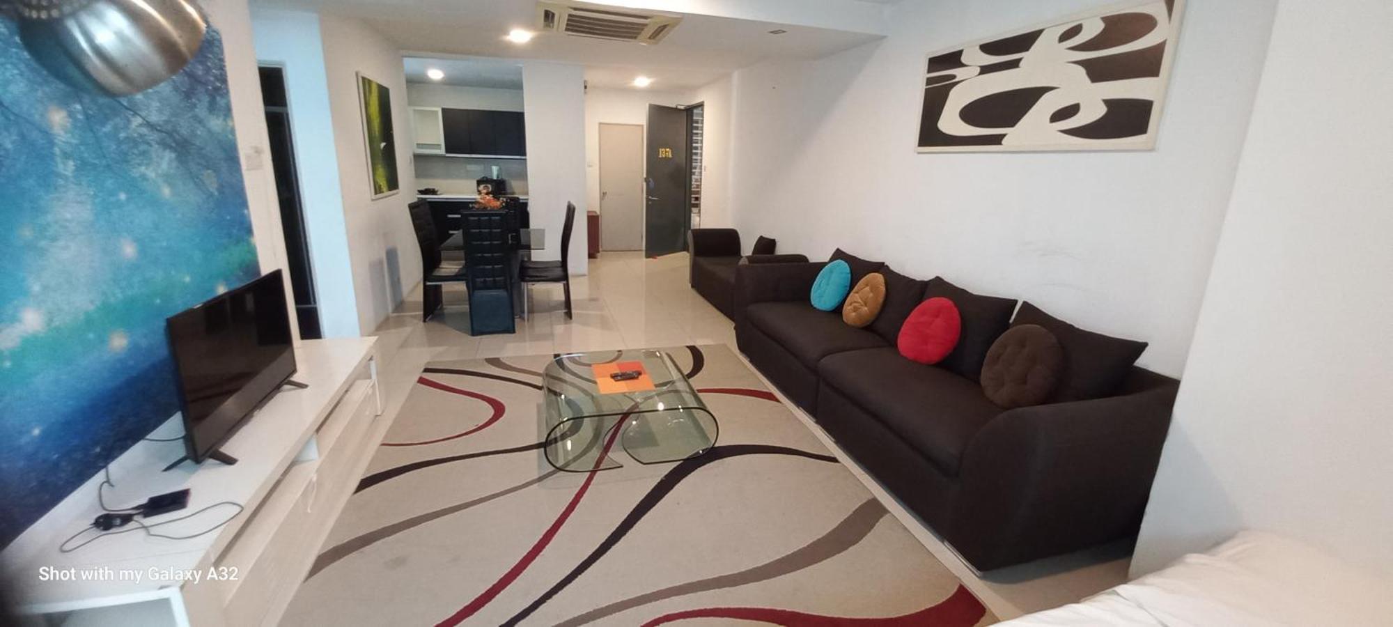 One Maxim Residence At Taragon Kuala Lumpur Kültér fotó