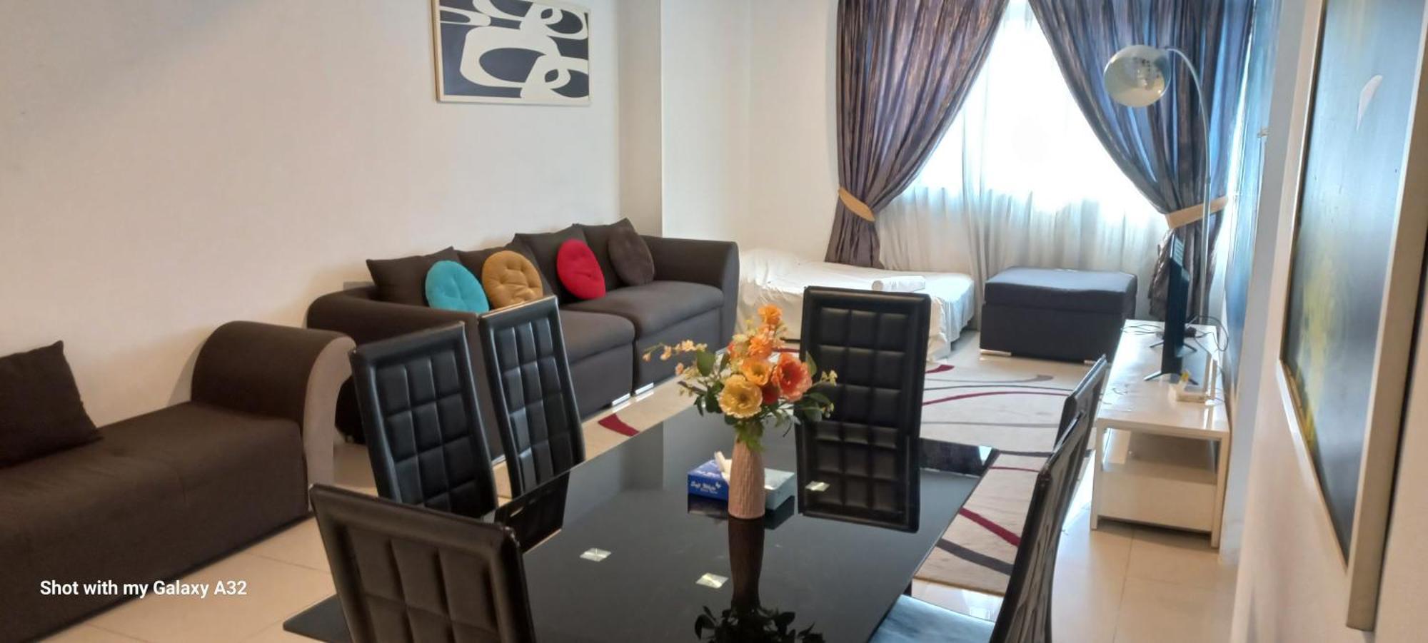One Maxim Residence At Taragon Kuala Lumpur Kültér fotó